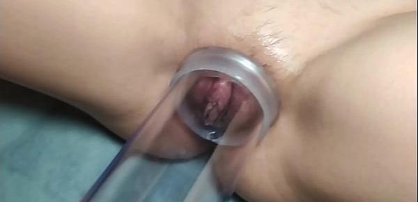  Pumping of teen pussy. Doing puffy lips